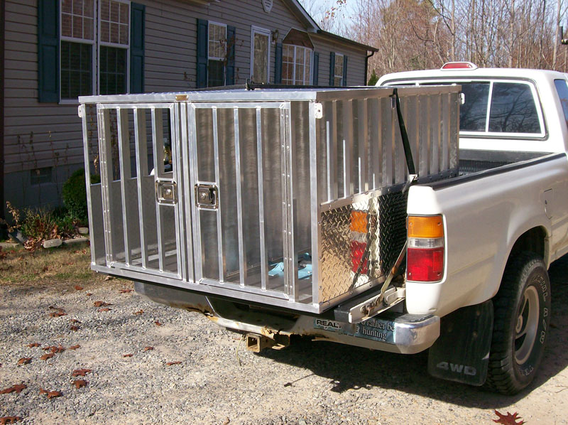 Sweeney's Dog Boxes 4 X 4