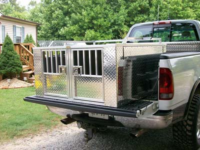 fx2-dog-box-099